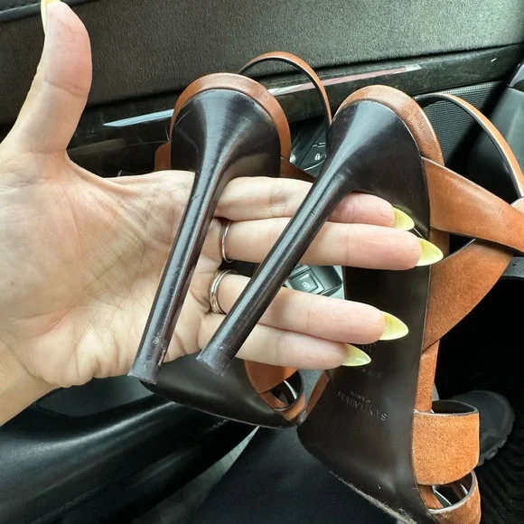 Yves Saint Laurent Tribute woven leather sandals - Picture 8 of 11